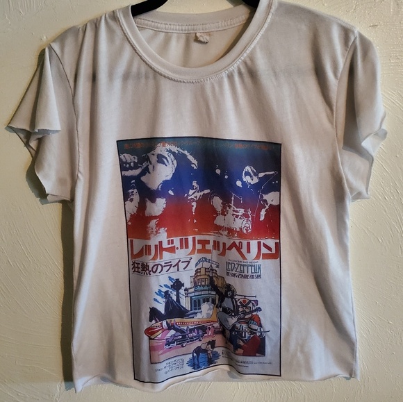 Tops - Led Zeppelin graphic crop top